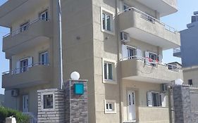 Levend Apartments